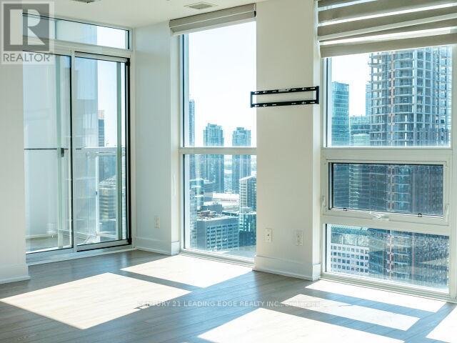 3704 - 318 Richmond Street W, Toronto (Waterfront Communities), Ontario  M5V 0B4 - Photo 38 - C12217163