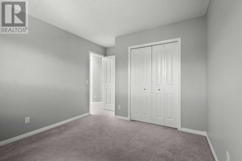 142 Valley Glen Heights Nw, Calgary, Alberta  T3B 5S8 - Photo 30 - A2219911