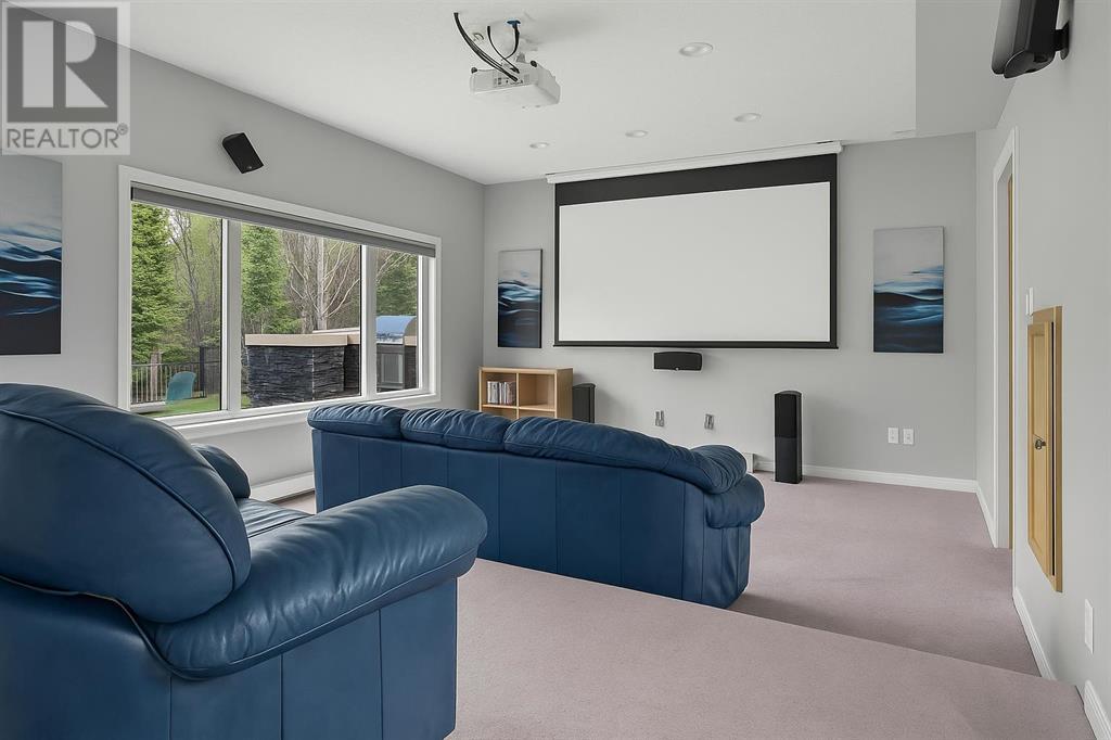 142 Valley Glen Heights Nw, Calgary, Alberta  T3B 5S8 - Photo 38 - A2219911