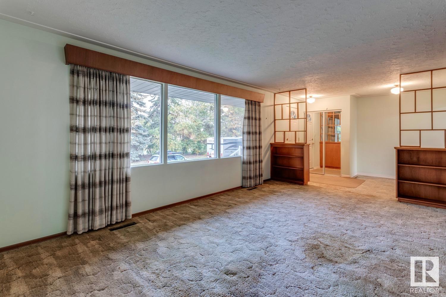 12811 137 Av Nw, Edmonton, Alberta  T5L 4C3 - Photo 12 - E4442092