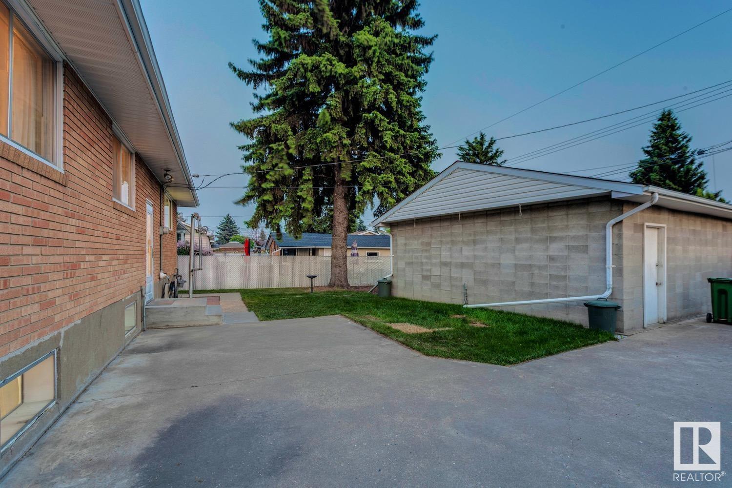 12811 137 Av Nw, Edmonton, Alberta  T5L 4C3 - Photo 28 - E4442092