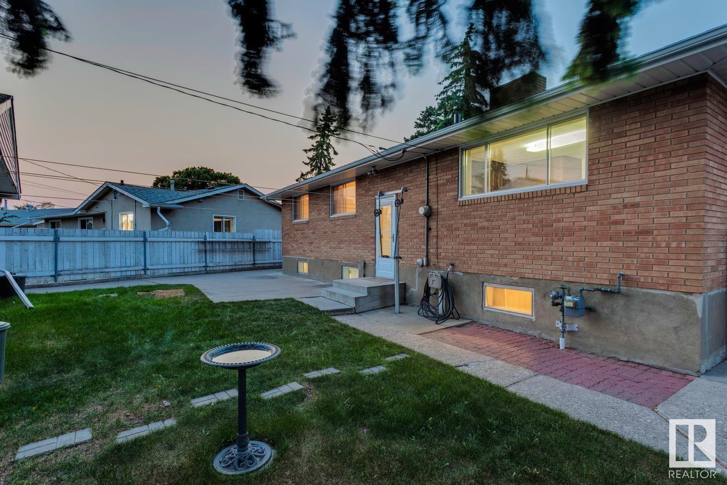 12811 137 Av Nw, Edmonton, Alberta  T5L 4C3 - Photo 29 - E4442092
