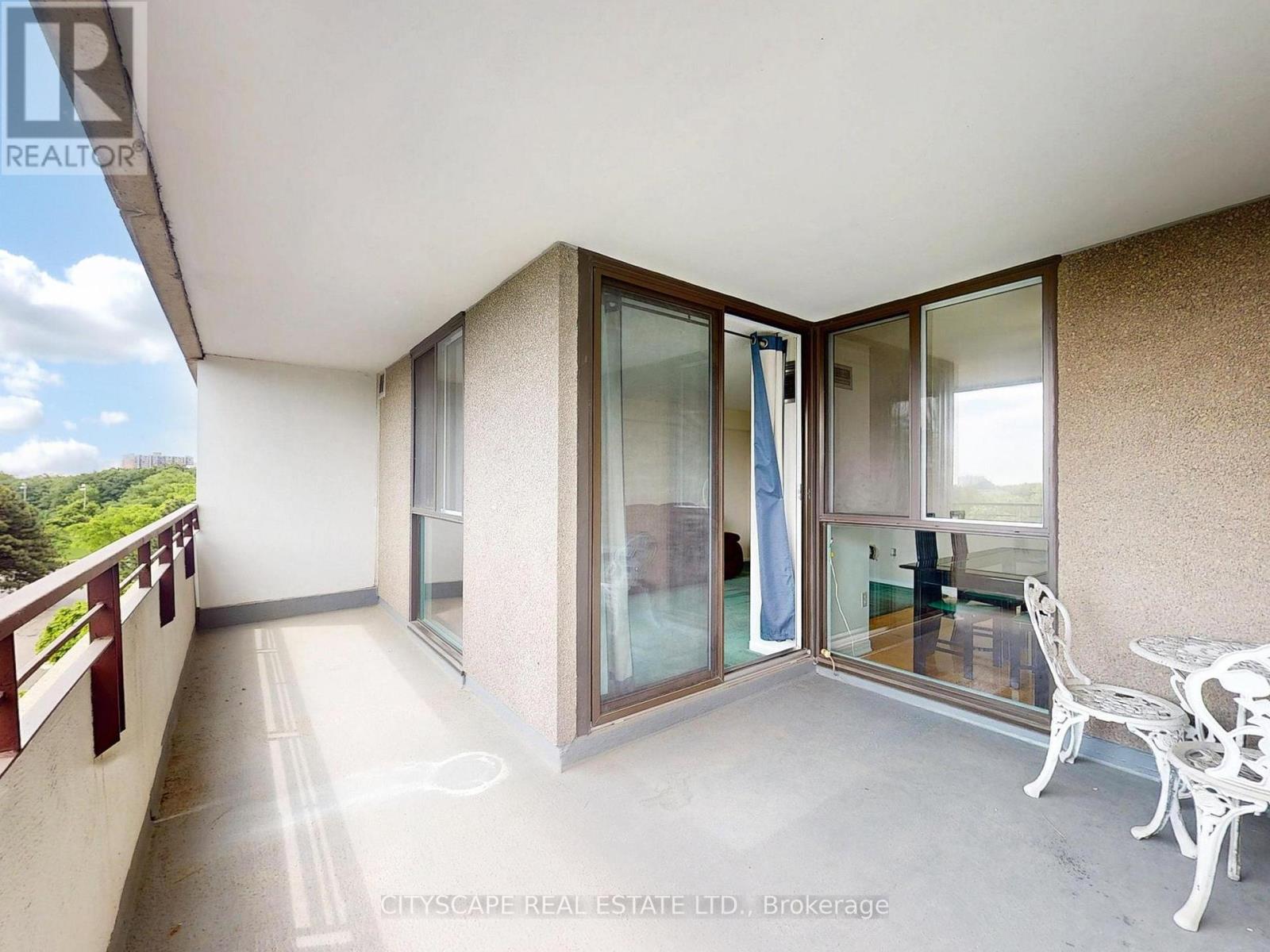 406 - 1320 Mississauga Valley Boulevard, Mississauga (Mississauga Valleys), Ontario  L5A 3R6 - Photo 27 - W12213980