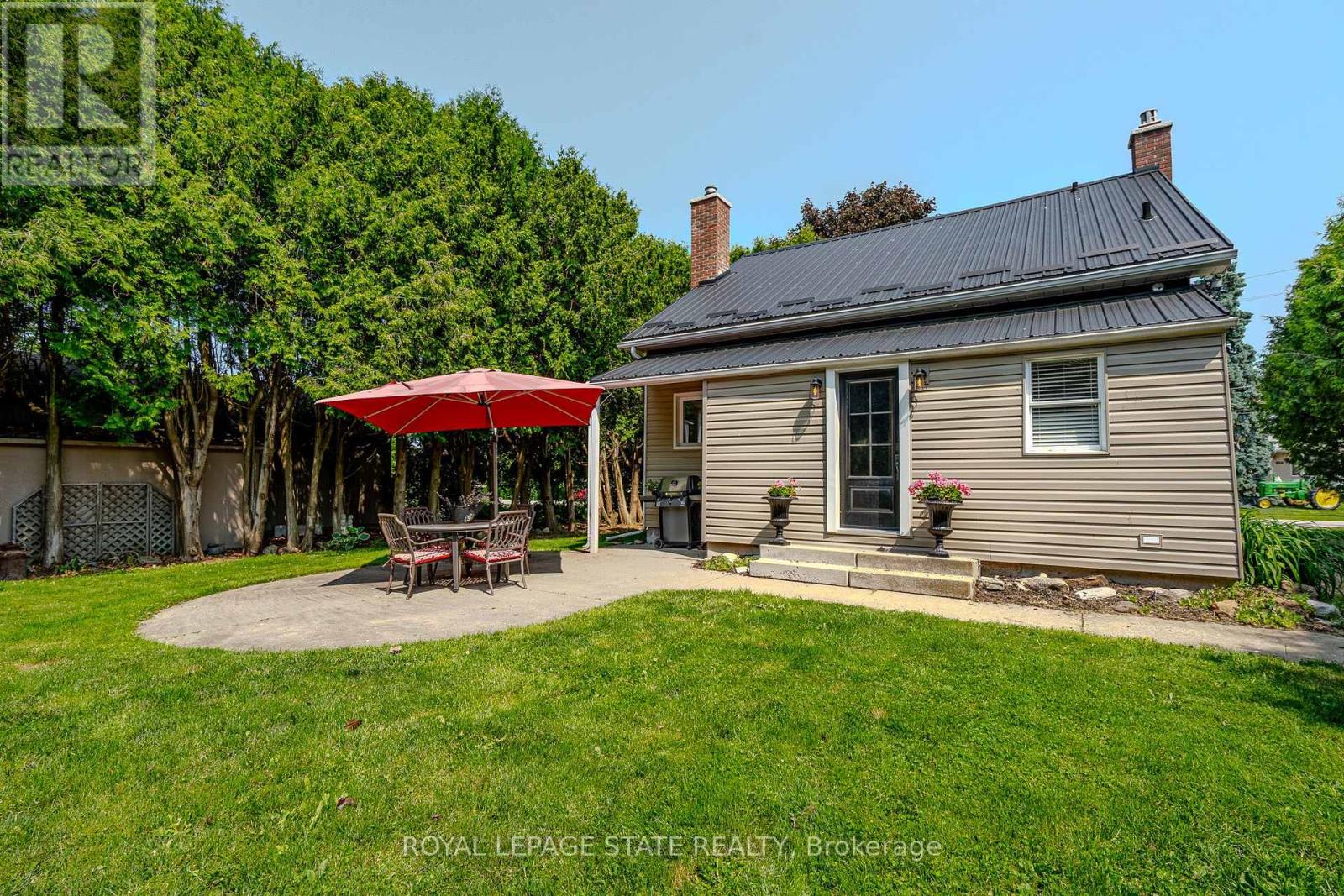 2722 Red Maple Avenue, Lincoln (Lincoln Lake), Ontario  L0R 1S0 - Photo 3 - X12217393