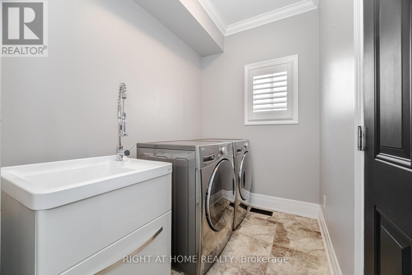 24 Biggar Crescent, Grimsby (Grimsby West), Ontario  L3M 0E3 - Photo 26 - X12217401