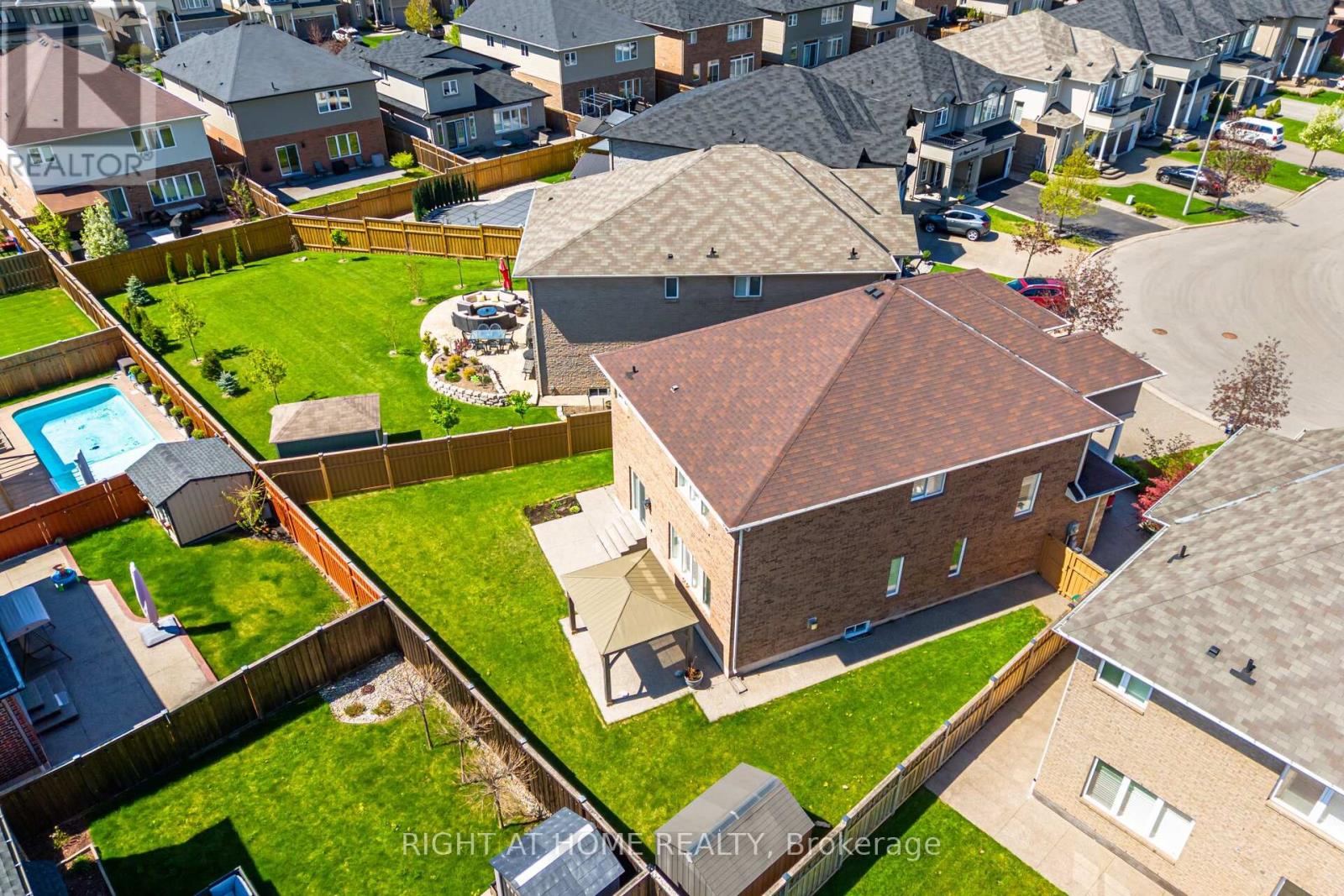 24 Biggar Crescent, Grimsby (Grimsby West), Ontario  L3M 0E3 - Photo 48 - X12217401