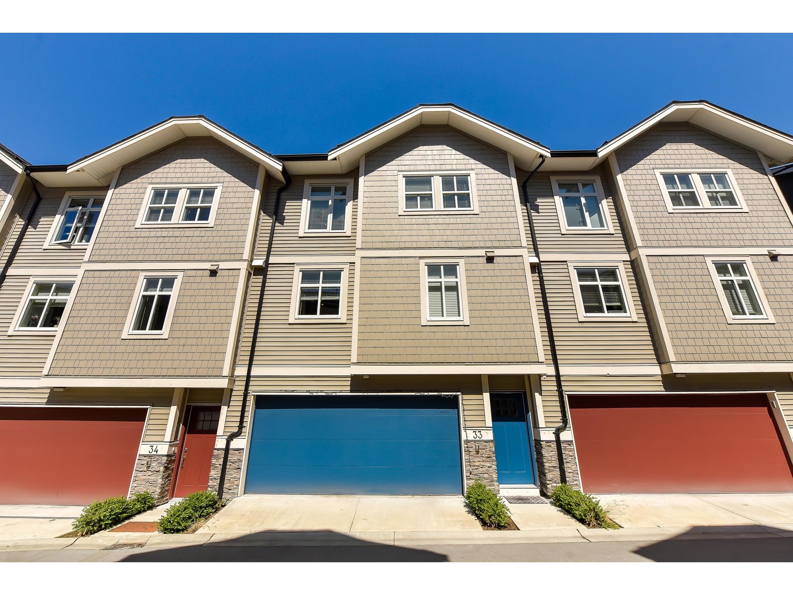 33 10488 124 STREET, Surrey, British Columbia