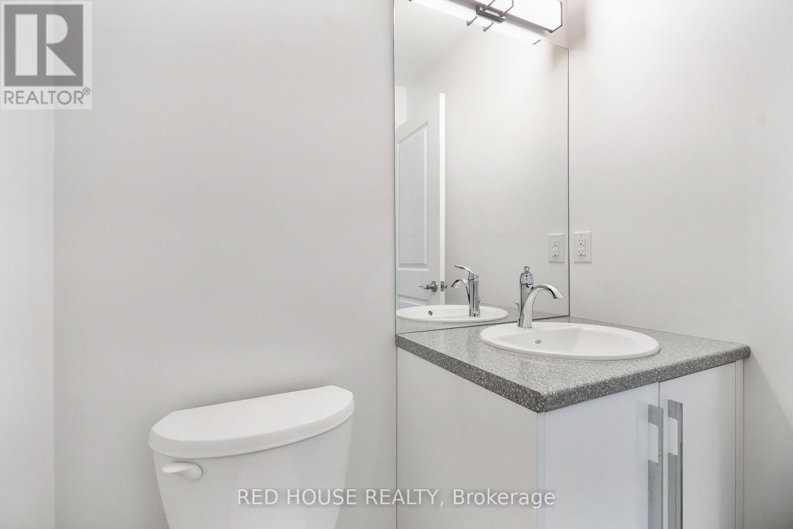 66 Venture Way, Thorold (Rolling Meadows), Ontario  L2V 0H6 - Photo 12 - X12217464