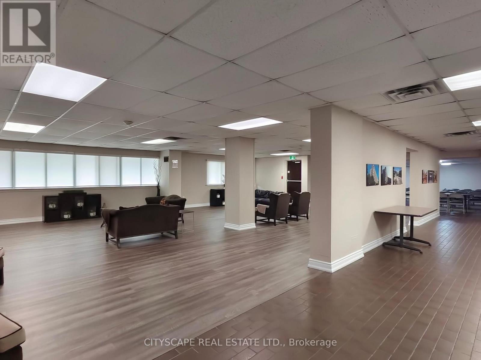 406 - 1320 Mississauga Valley Boulevard, Mississauga (Mississauga Valleys), Ontario  L5A 3R6 - Photo 42 - W12213980