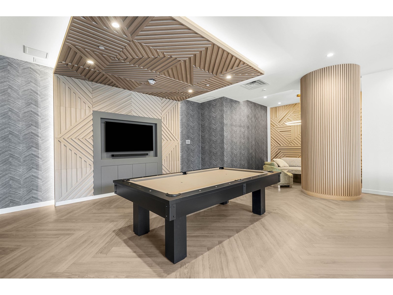2208 13768 100th Avenue, Surrey, British Columbia  V3T 0V2 - Photo 25 - R3014577