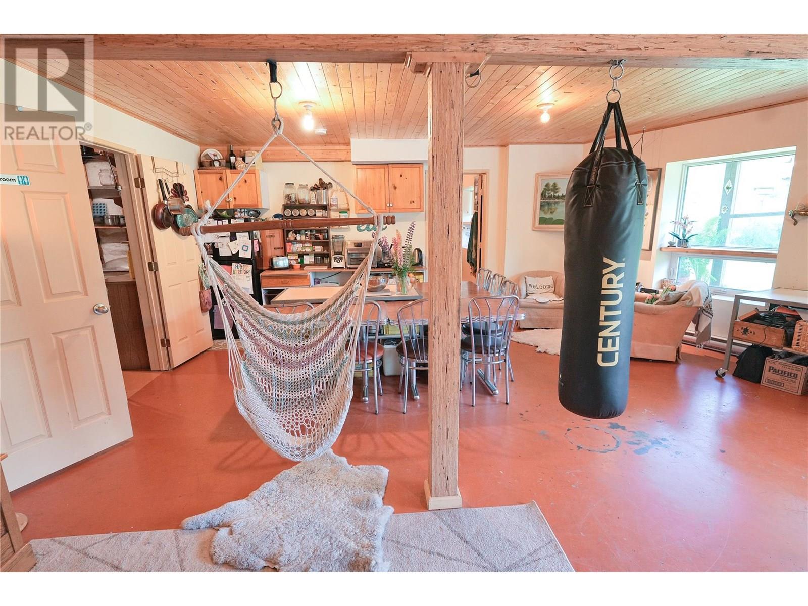 6702 Appledale Lower Road, Winlaw, British Columbia  V0G 2J0 - Photo 28 - 10351339