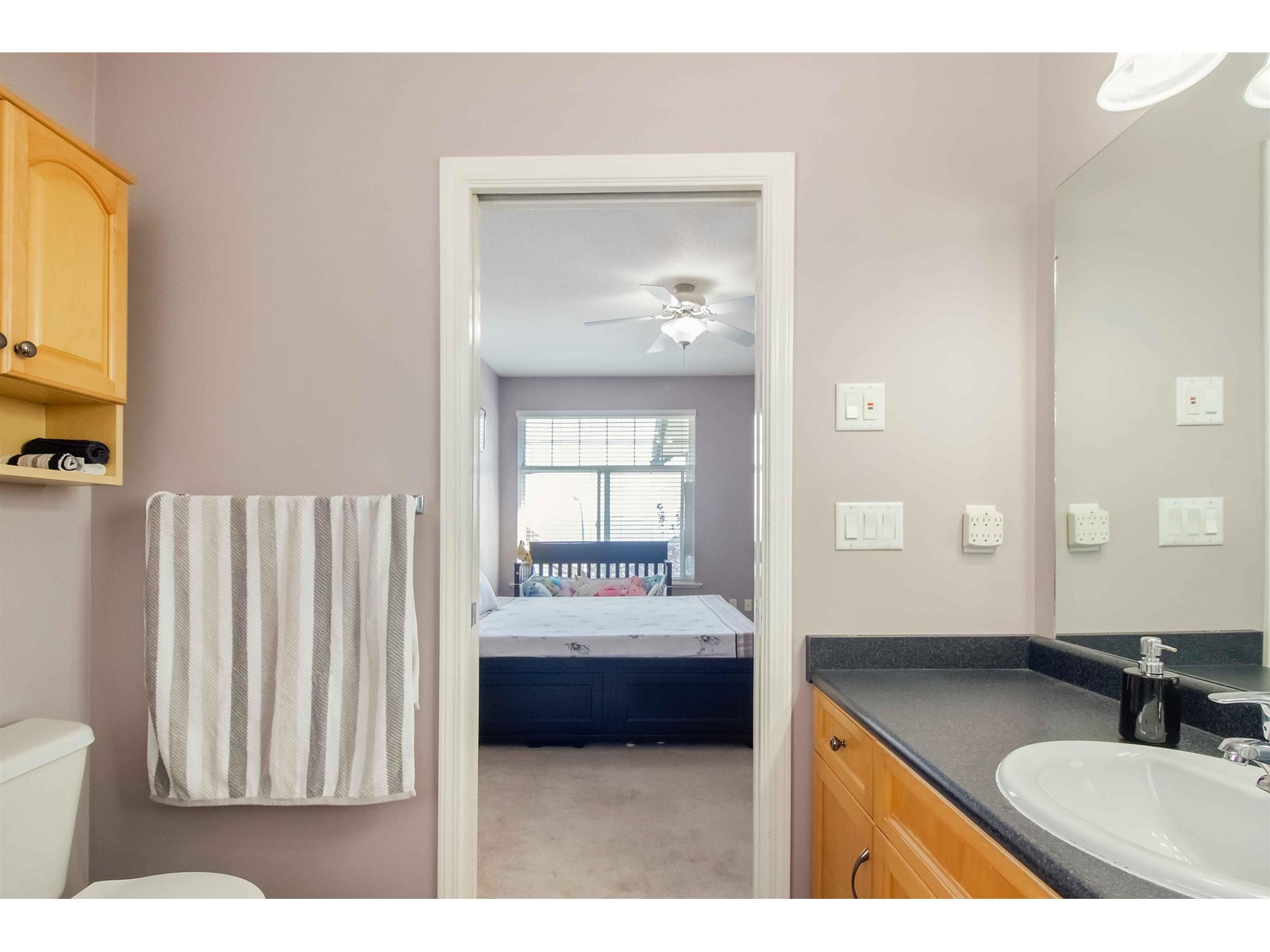 33577 12 Avenue, Mission, British Columbia  V2V 6Z6 - Photo 15 - R3009349