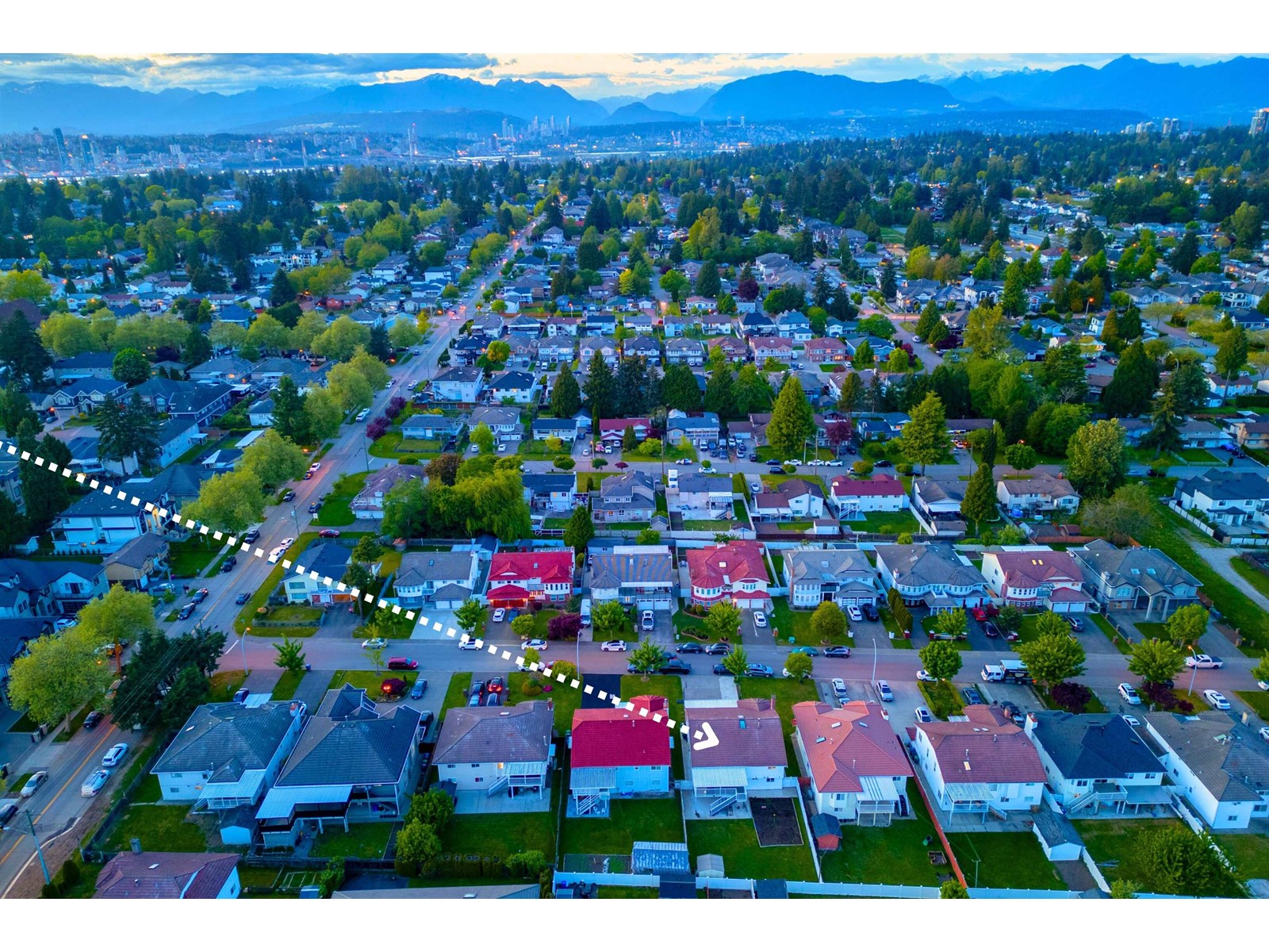 12452 90a Avenue, Surrey, British Columbia  V3V 6T3 - Photo 5 - R3014986