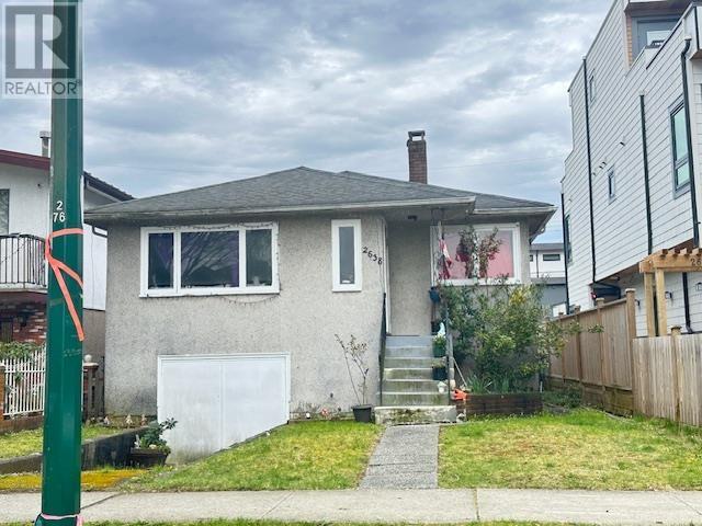 2638 Ward Street, Vancouver, British Columbia  V5R 4S6 - Photo 1 - R3014932