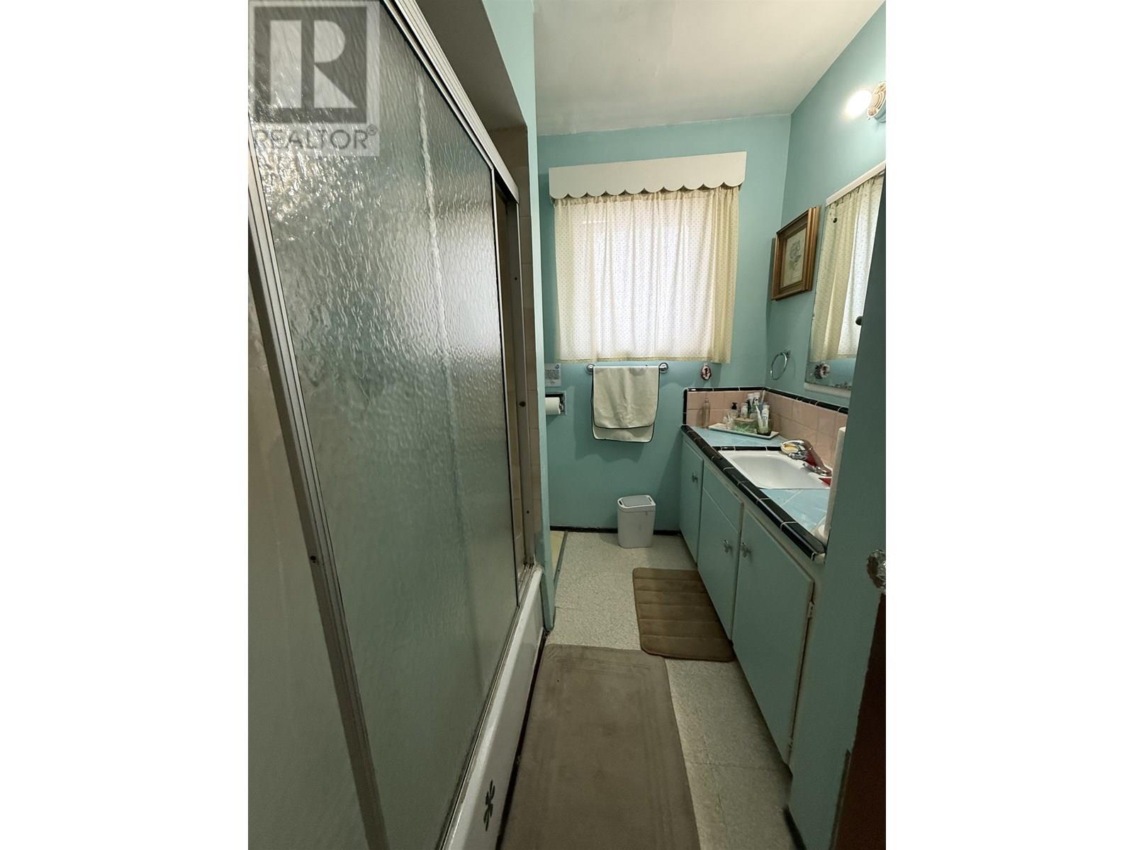2638 Ward Street, Vancouver, British Columbia  V5R 4S6 - Photo 6 - R3014932