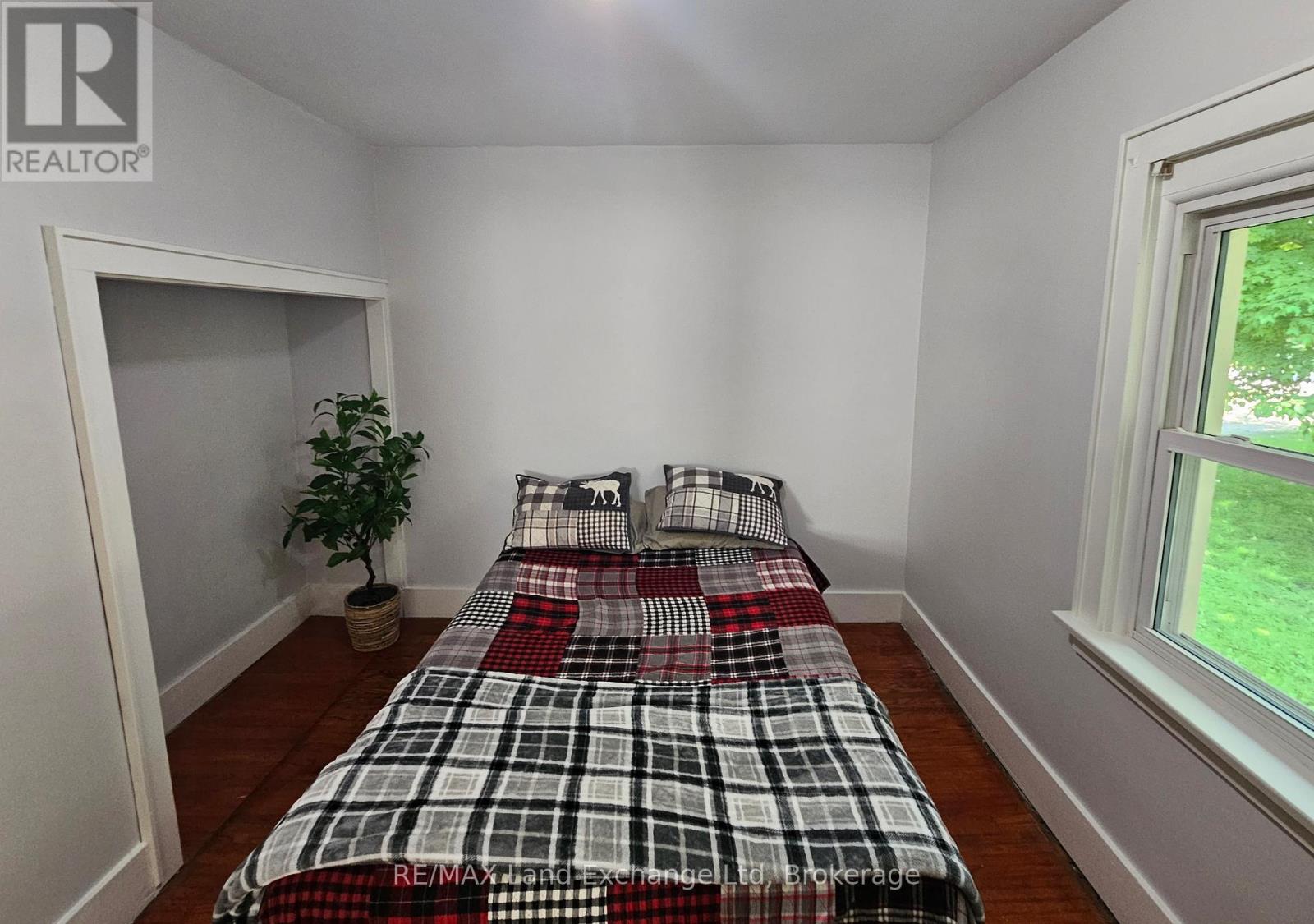 1061 Howick Street, Howick, Ontario  N0G 2X0 - Photo 30 - X12214861
