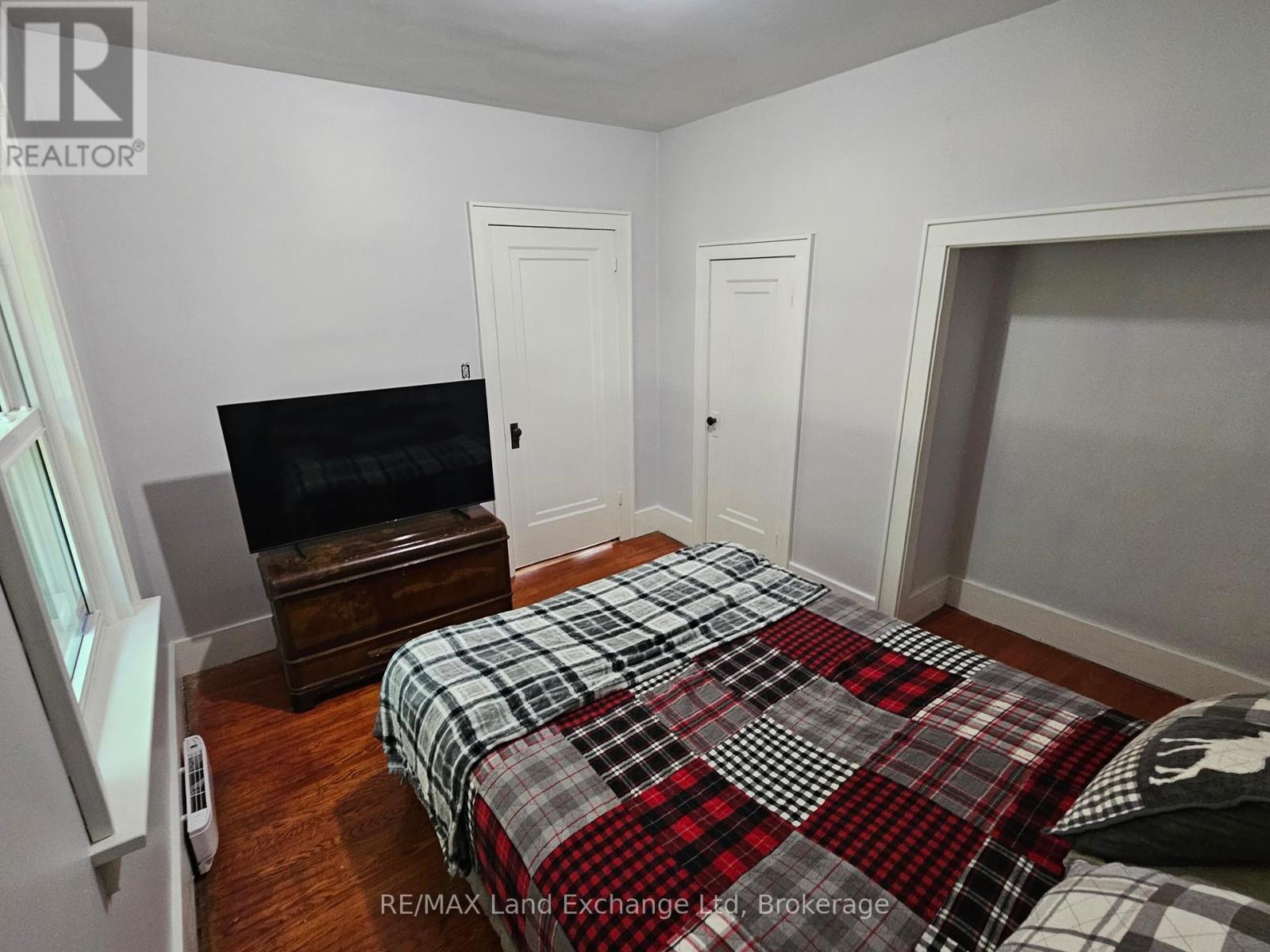 1061 Howick Street, Howick, Ontario  N0G 2X0 - Photo 31 - X12214861