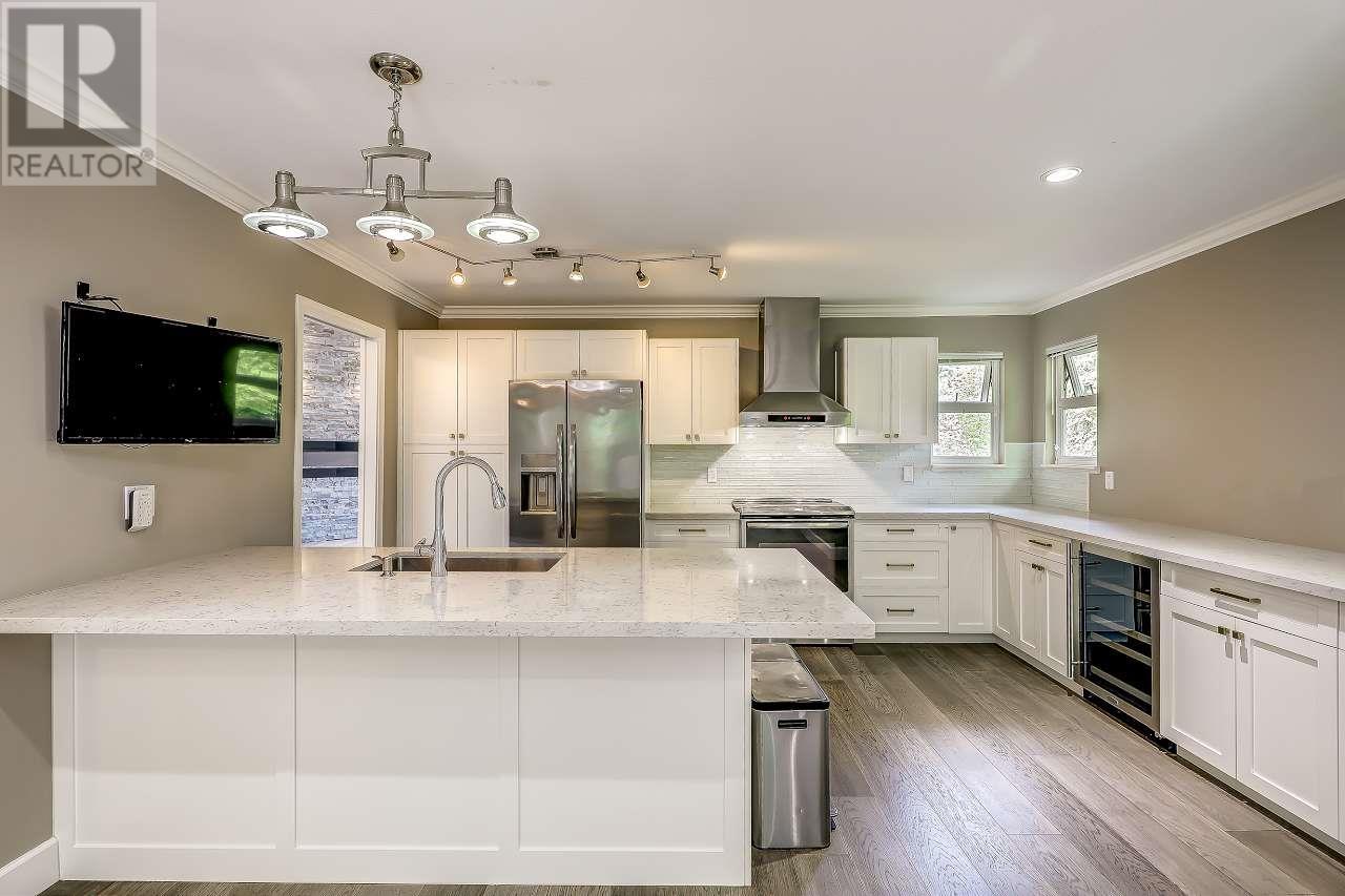 60 Shoreline Circle, Port Moody, British Columbia  V3H 5B3 - Photo 13 - R3014954
