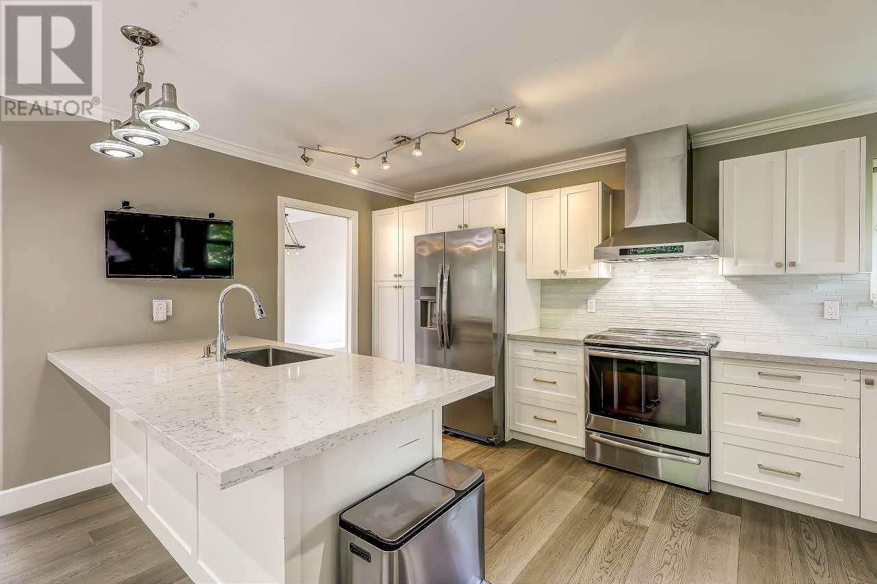 60 Shoreline Circle, Port Moody, British Columbia  V3H 5B3 - Photo 15 - R3014954