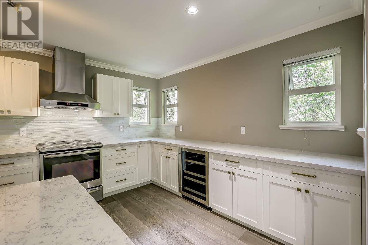60 Shoreline Circle, Port Moody, British Columbia  V3H 5B3 - Photo 16 - R3014954