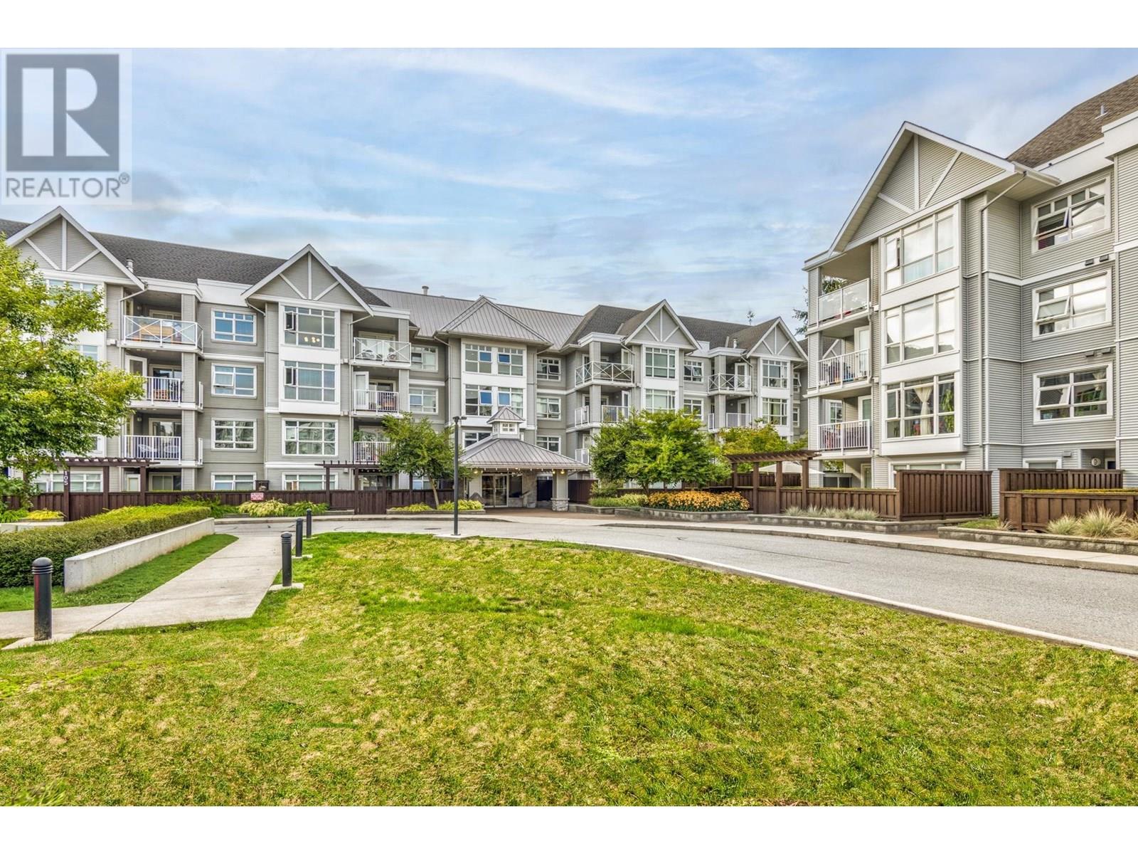 425 3122 ST JOHNS STREET, Port Moody, British Columbia