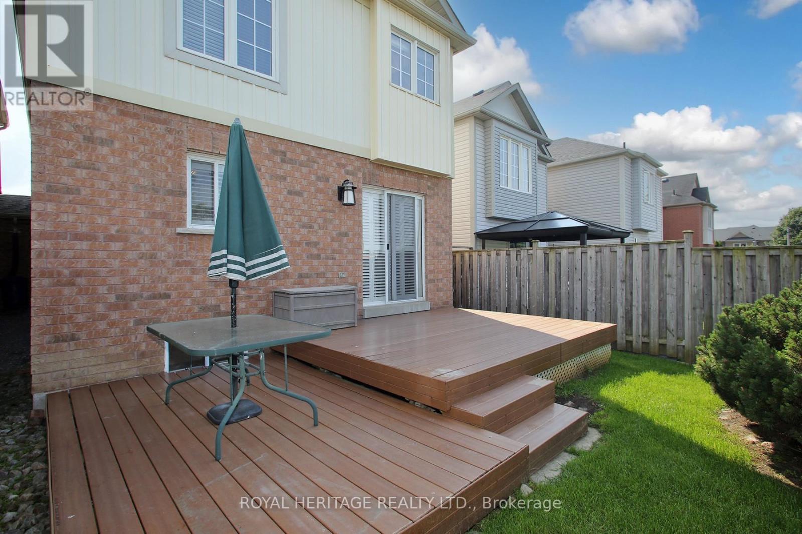 70 Longueuil Place, Whitby (Pringle Creek), Ontario  L1R 3H1 - Photo 28 - E12210038
