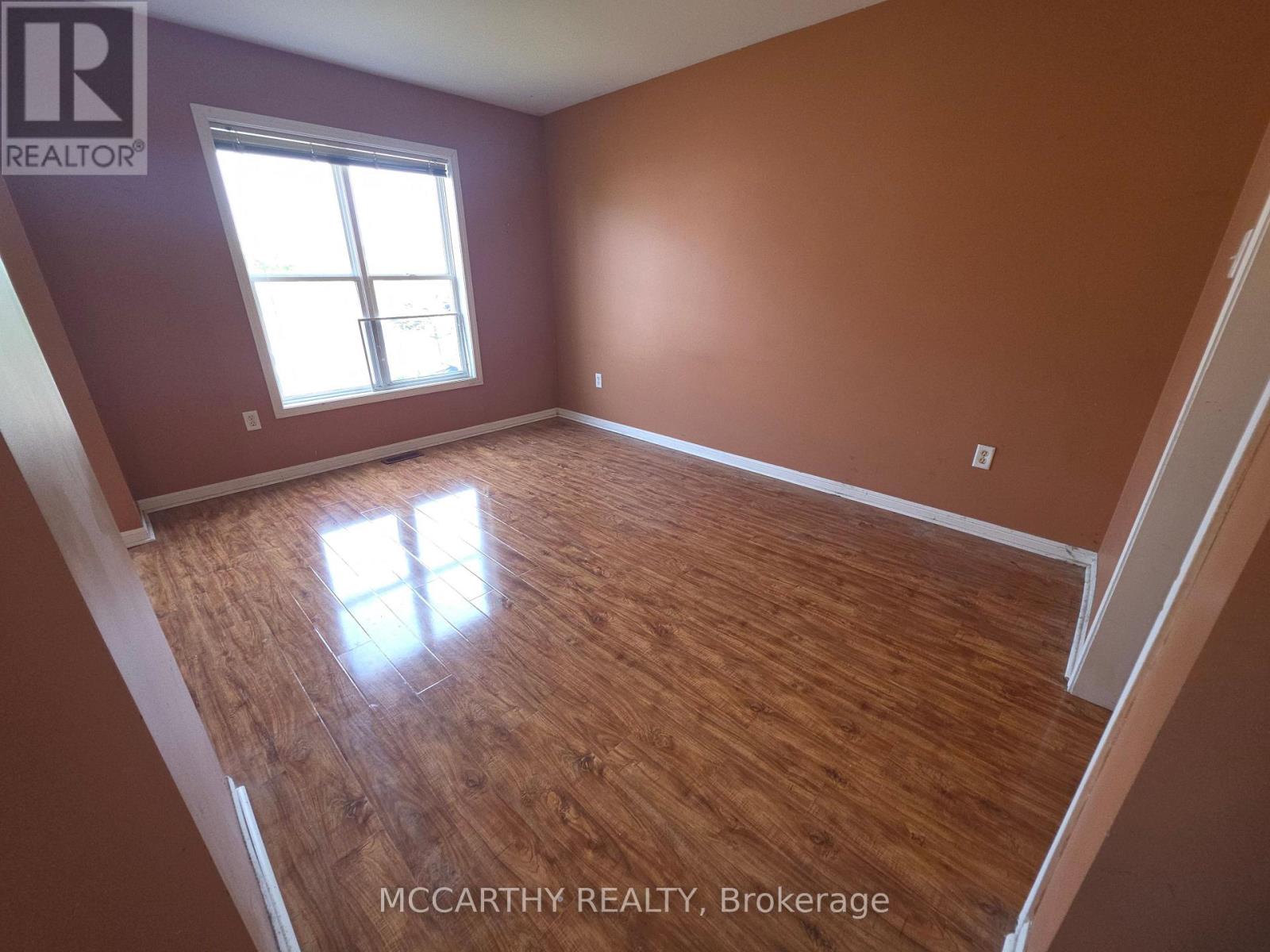 4 Seed House Lane, Halton Hills, Ontario  L7G 6K3 - Photo 12 - W12151811