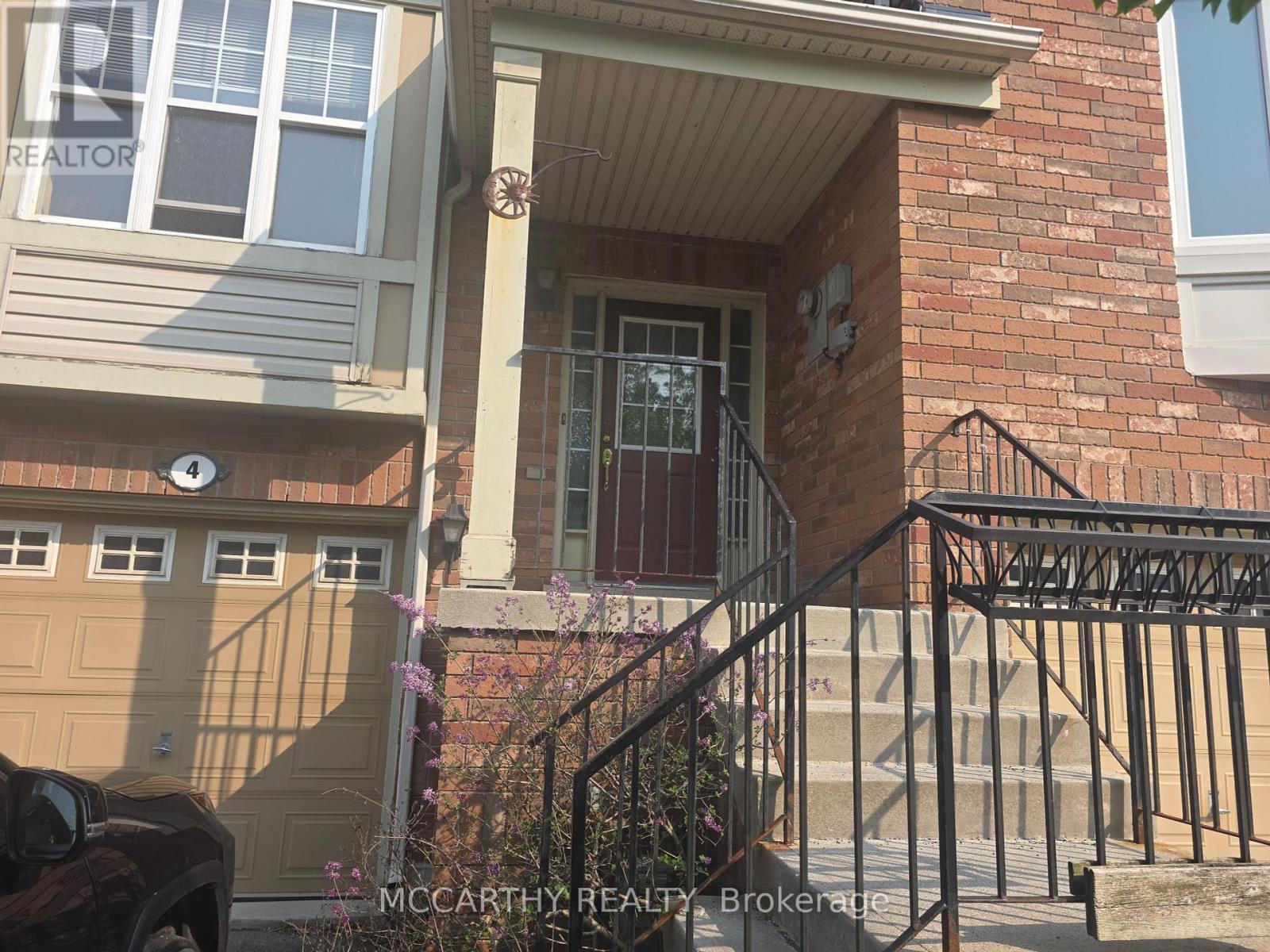 4 Seed House Lane, Halton Hills, Ontario  L7G 6K3 - Photo 3 - W12151811