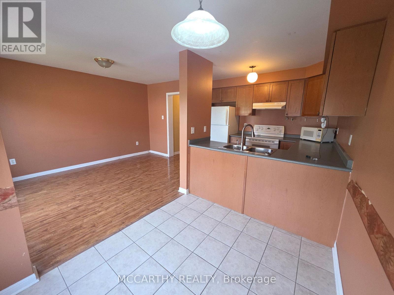 4 Seed House Lane, Halton Hills, Ontario  L7G 6K3 - Photo 15 - W12151811