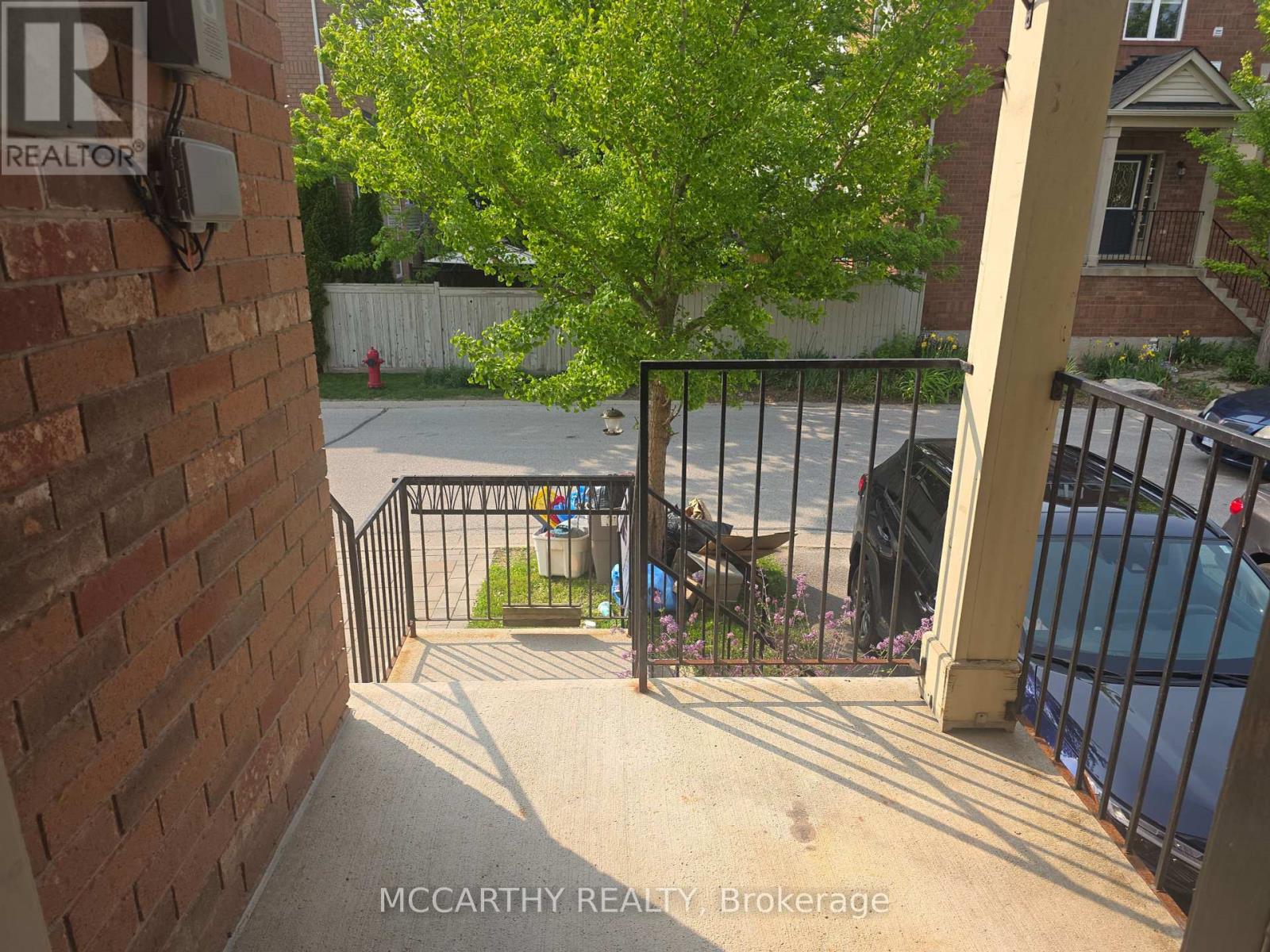 4 Seed House Lane, Halton Hills, Ontario  L7G 6K3 - Photo 4 - W12151811