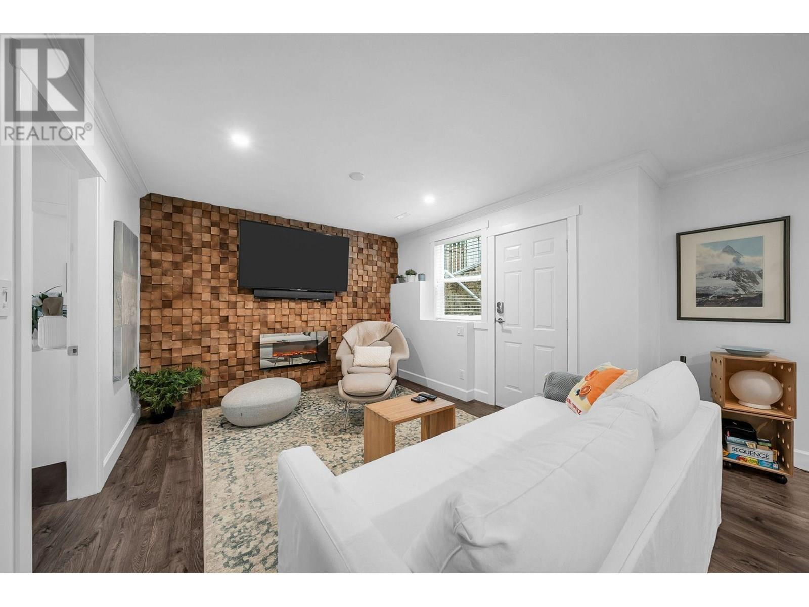 1742 Sugarpine Court, Coquitlam, British Columbia  V3E 3E4 - Photo 21 - R3015004