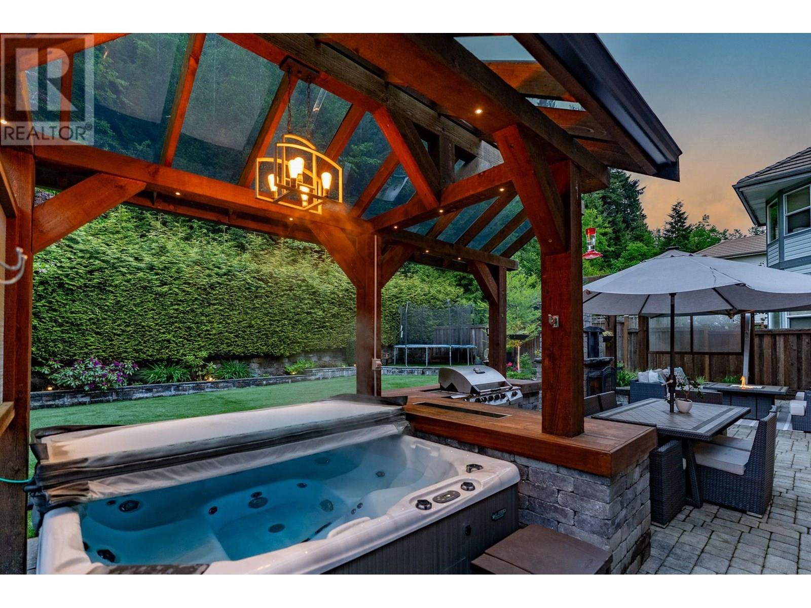 1742 Sugarpine Court, Coquitlam, British Columbia  V3E 3E4 - Photo 30 - R3015004