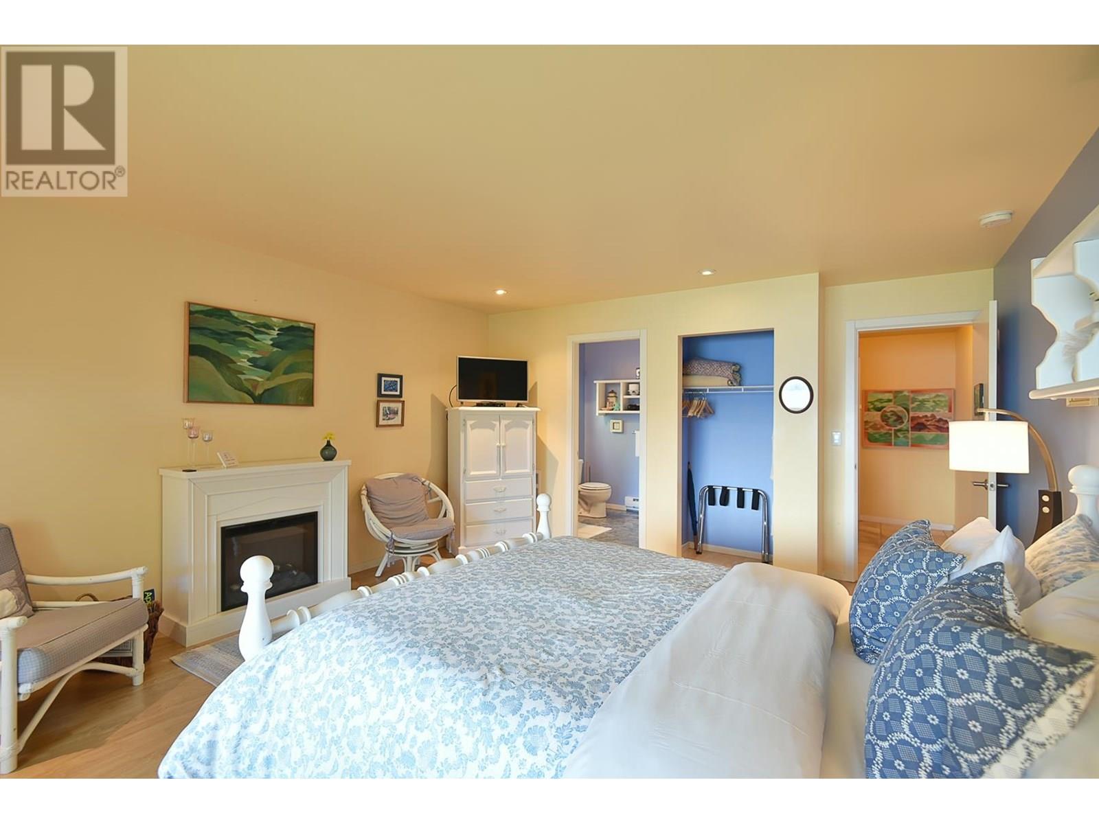 5870 Skookumchuk Road, Sechelt, British Columbia  V7Z 0P3 - Photo 27 - R3015035