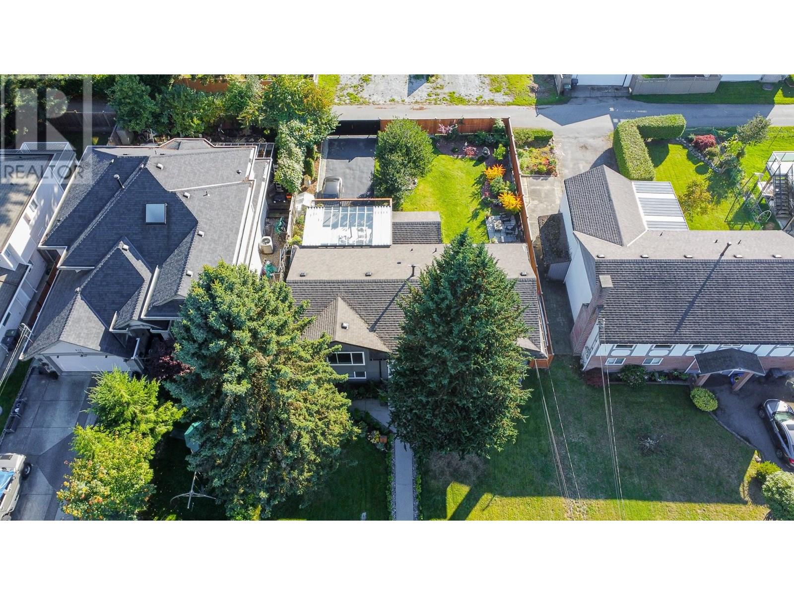 808 Runnymede Avenue, Coquitlam, British Columbia  V3J 2V2 - Photo 38 - R3015052