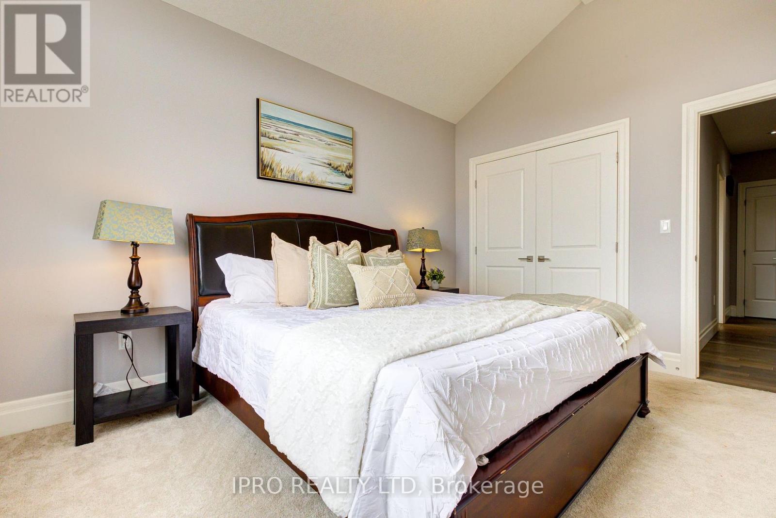 111 Sunset Hills Crescent, Woolwich, Ontario  N0B 2B0 - Photo 25 - X12217408