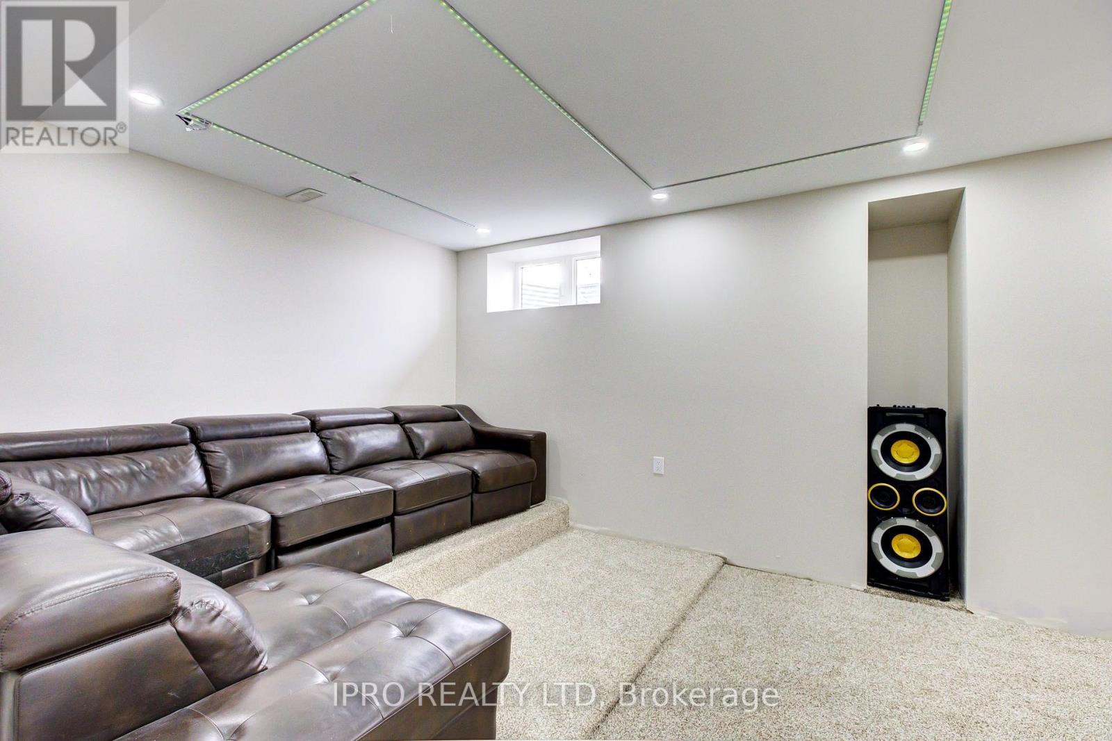 111 Sunset Hills Crescent, Woolwich, Ontario  N0B 2B0 - Photo 39 - X12217408
