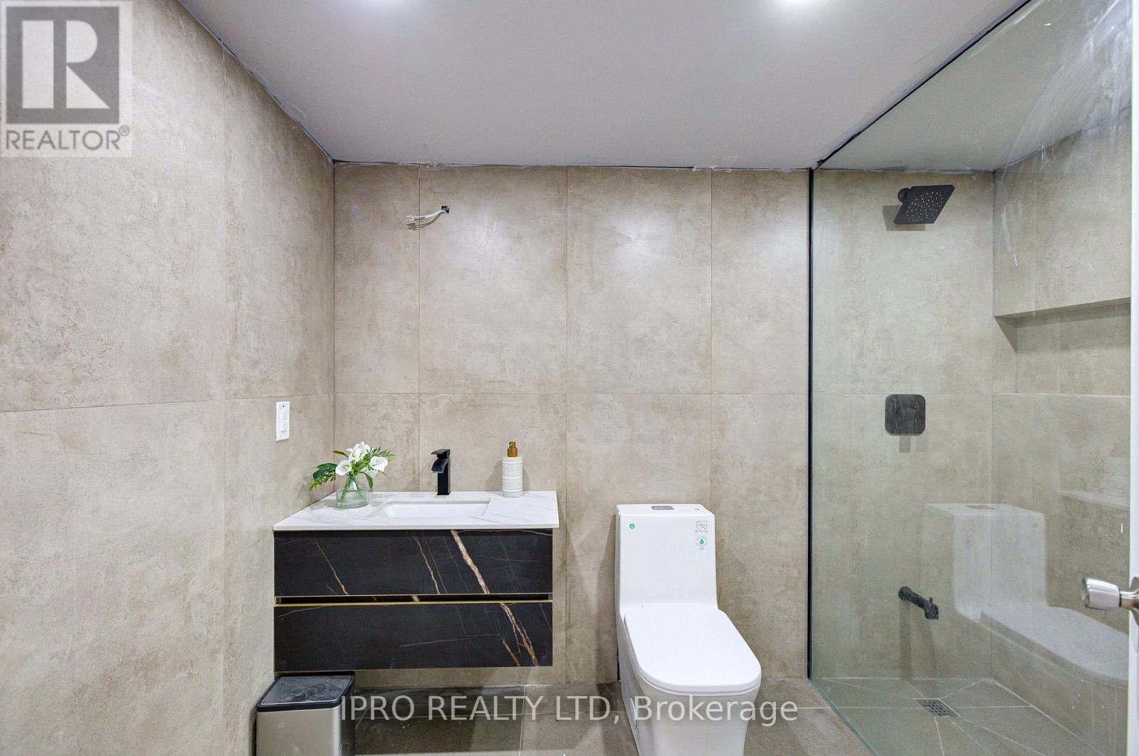 111 Sunset Hills Crescent, Woolwich, Ontario  N0B 2B0 - Photo 38 - X12217408