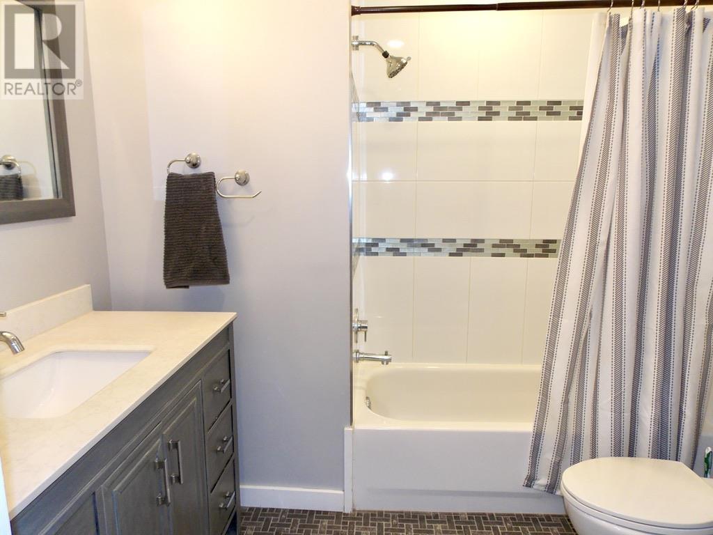 539 Midnight Drive, Williams Lake, British Columbia  V2G 4E4 - Photo 14 - R3014708