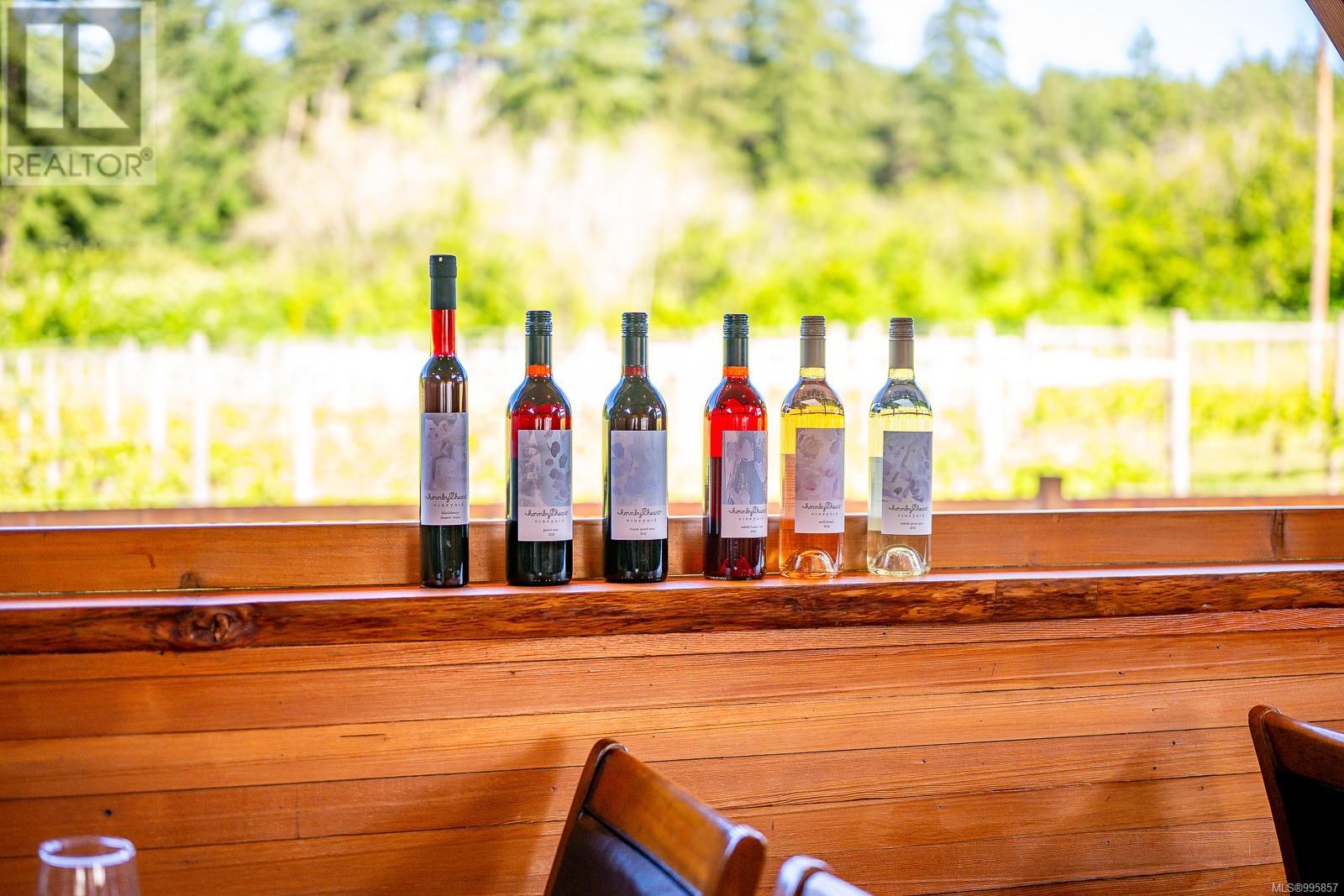 1885 Central Rd, Hornby Island, British Columbia  V0R 1Z0 - Photo 19 - 995857