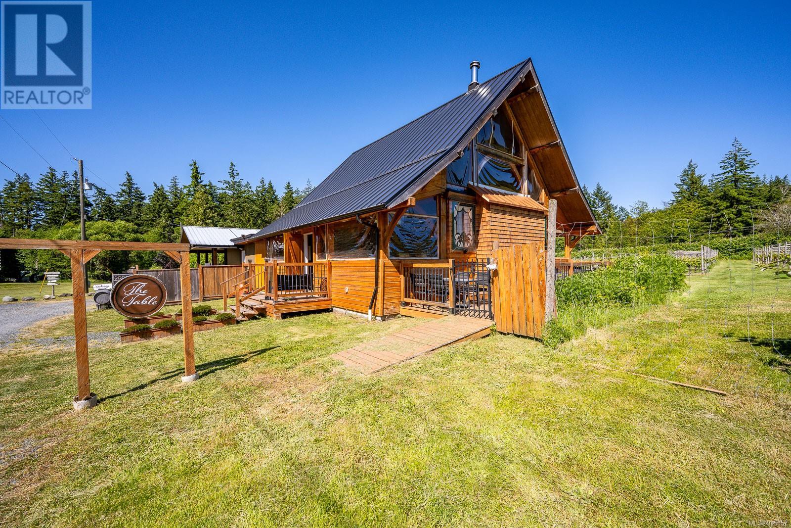 1885 Central Rd, Hornby Island, British Columbia  V0R 1Z0 - Photo 8 - 995857