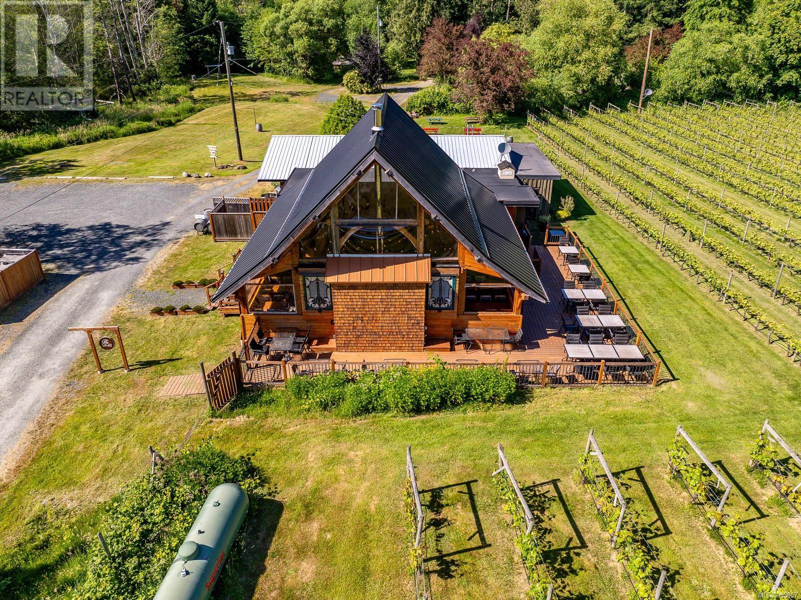 1885 Central Rd, Hornby Island, British Columbia  V0R 1Z0 - Photo 6 - 995857