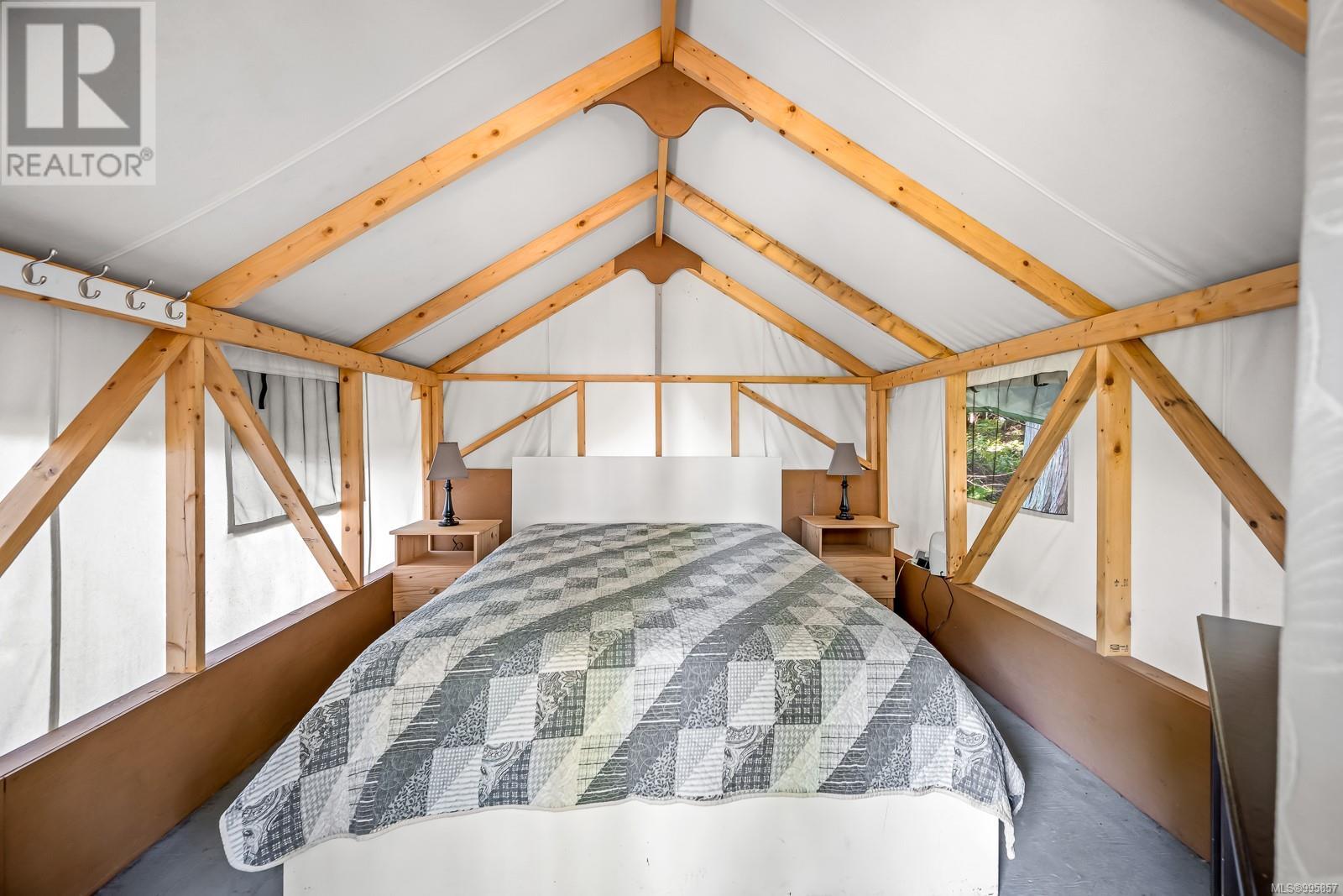 1885 Central Rd, Hornby Island, British Columbia  V0R 1Z0 - Photo 87 - 995857