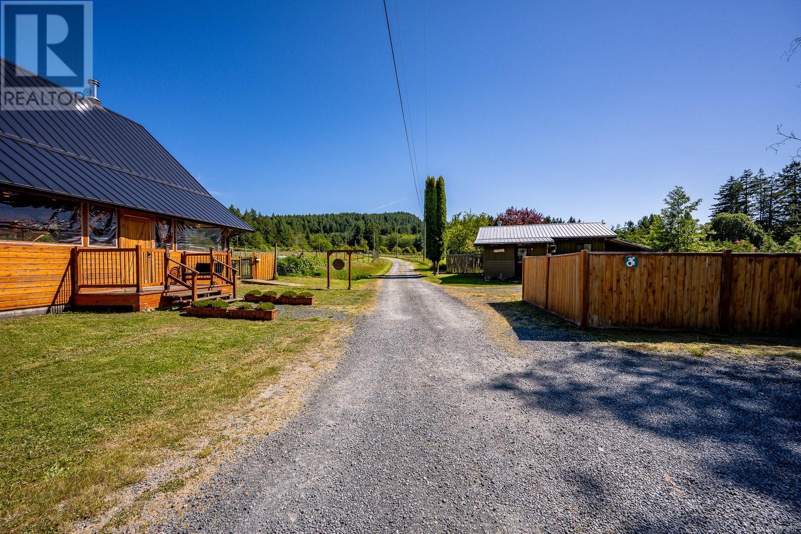 1885 Central Rd, Hornby Island, British Columbia  V0R 1Z0 - Photo 94 - 995857