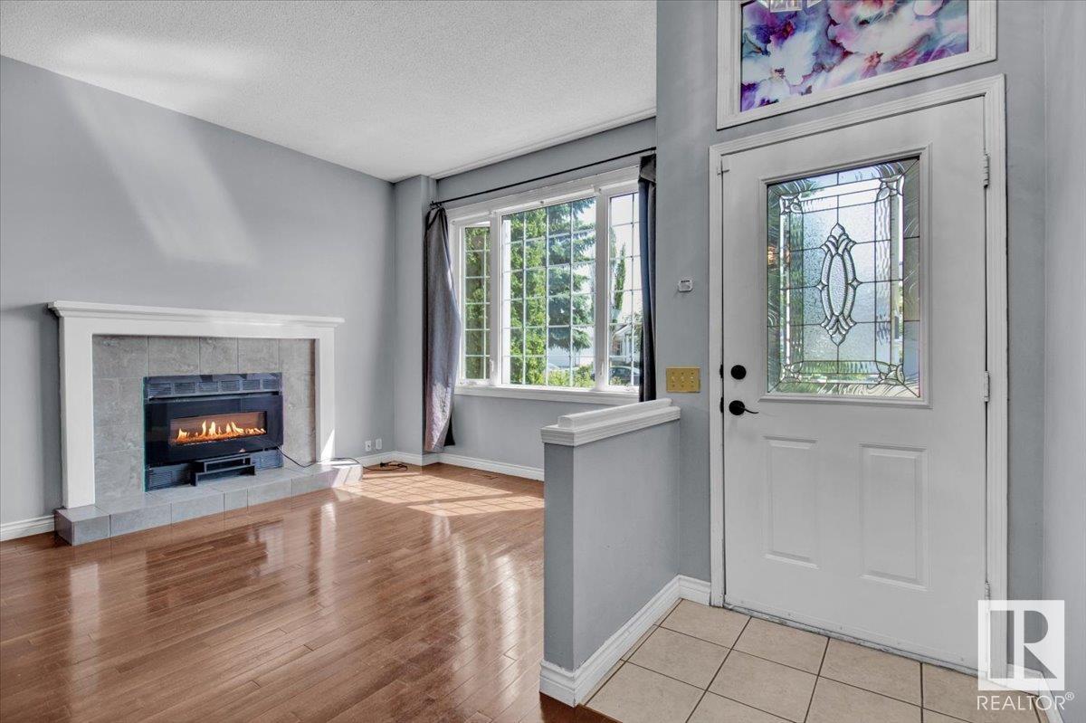 3524 40 Av Nw, Edmonton, Alberta  T6L 6M8 - Photo 3 - E4442093