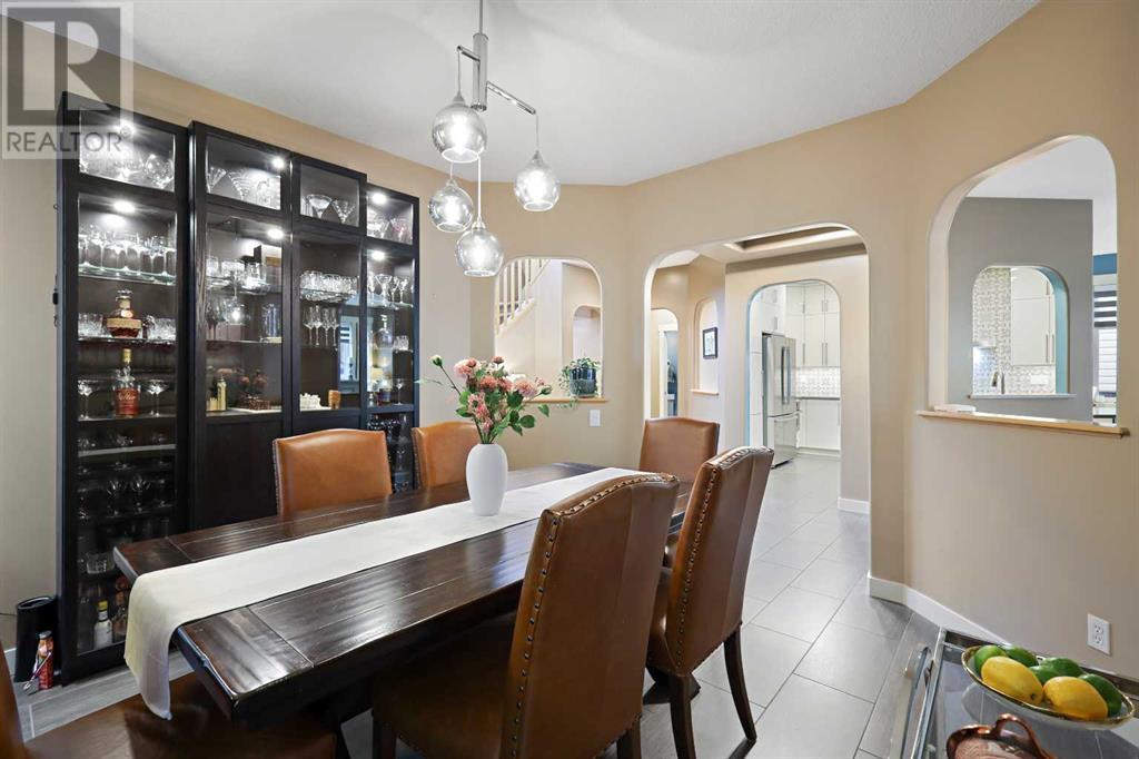 11 Springbank Mount Sw, Calgary, Alberta  T3H 5E5 - Photo 6 - A2226345