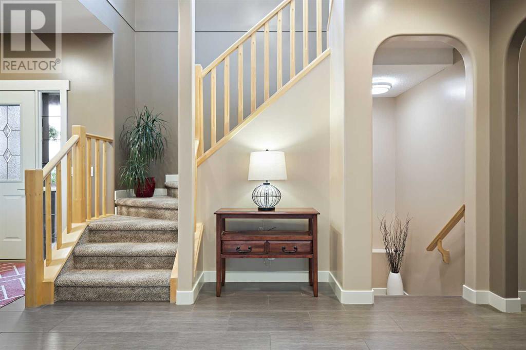 11 Springbank Mount Sw, Calgary, Alberta  T3H 5E5 - Photo 30 - A2226345