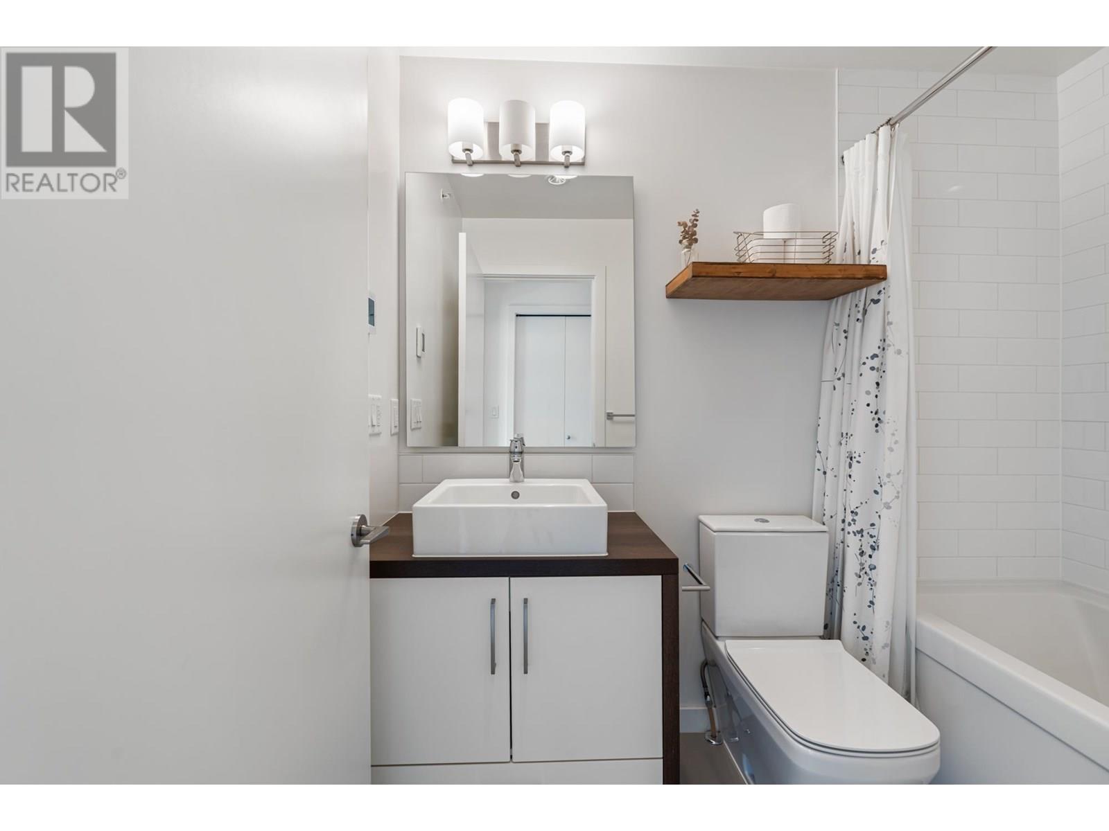 45 433 Seymour River Place, North Vancouver, British Columbia  V7H 0B8 - Photo 4 - R3015015