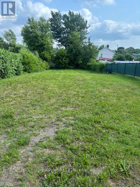 188 Regent Street, Hawkesbury, Ontario  K6A 1E8 - Photo 16 - X12217490