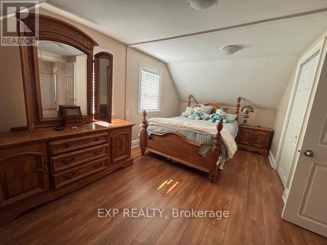 188 Regent Street, Hawkesbury, Ontario  K6A 1E8 - Photo 9 - X12217490