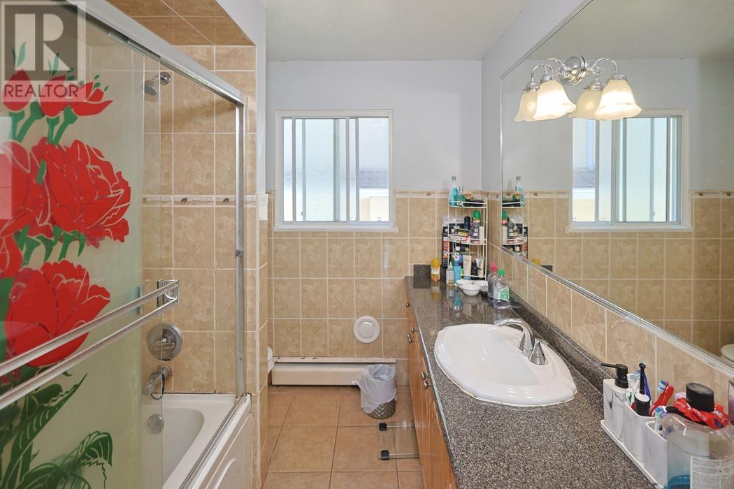 7310 Gladstone Street, Vancouver, British Columbia  V5P 4G8 - Photo 5 - R3014238